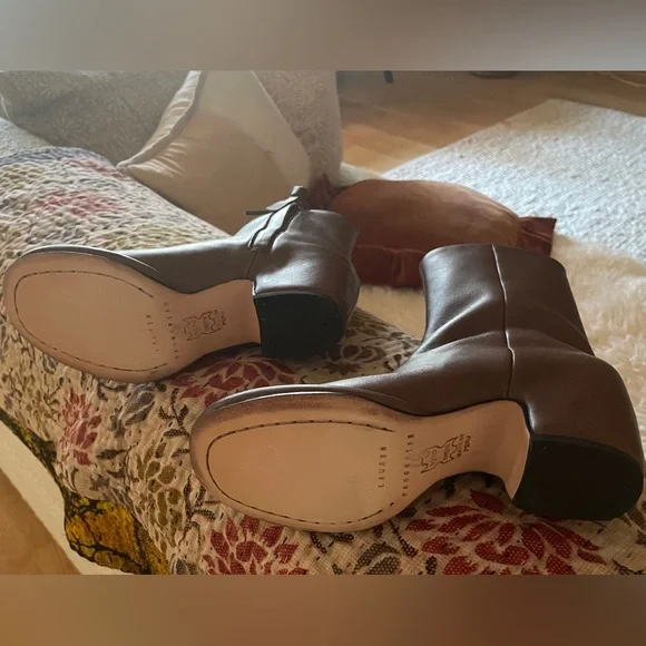 Lauren Manoogian Brown leather mid heel ankle boots - Picture 2 of 5